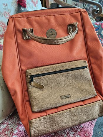 Sac à dos cabaia modèle L bogotta plus pochettes latérales