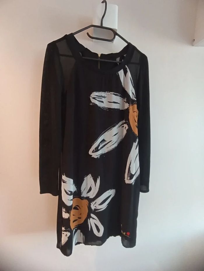 Vestido Desigual talla M.