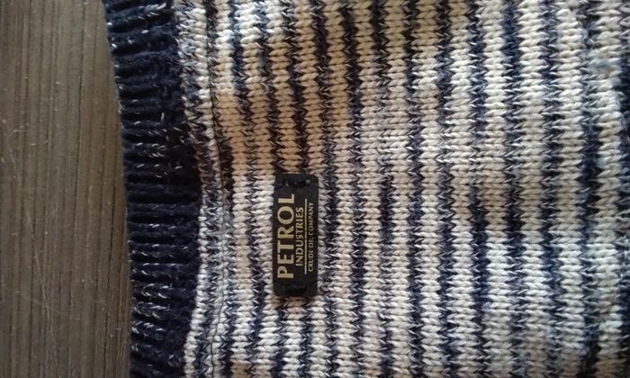 Pull rayé - photo numéro 3
