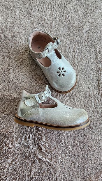 Chaussures taille 20