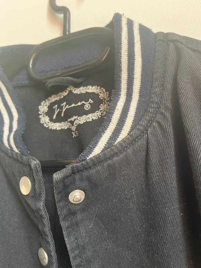 Veste style collège - photo numéro 3
