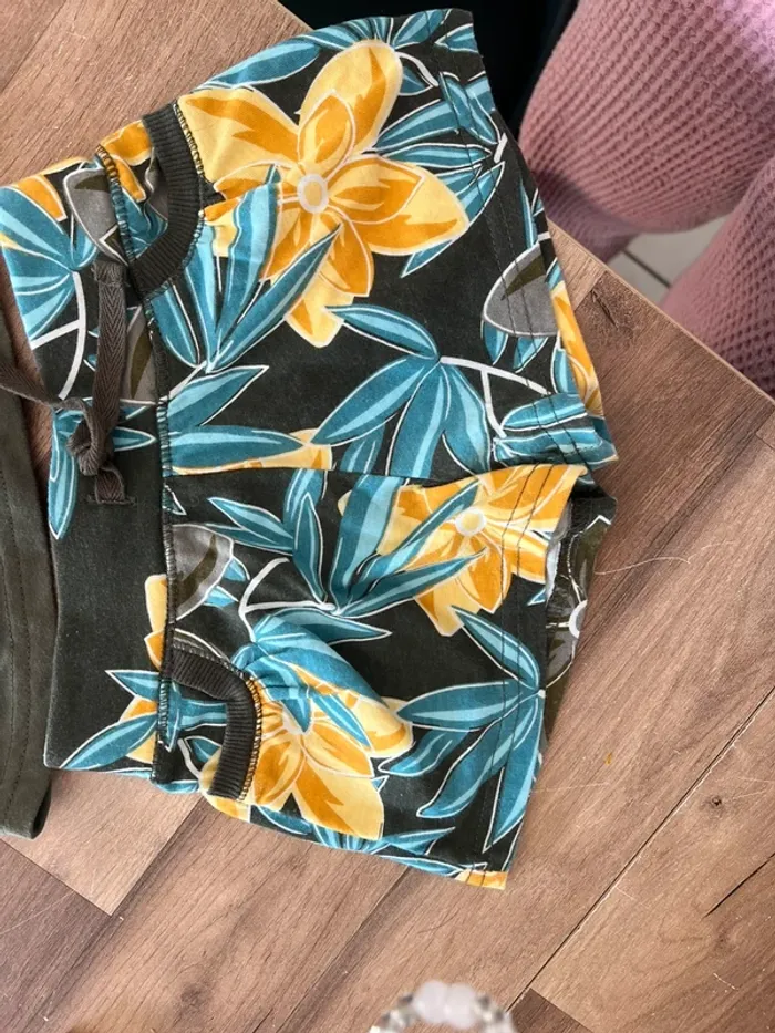 Ensemble short + débardeur - photo numéro 4