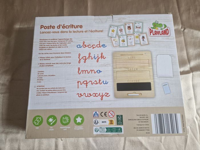 Poste d'écriture - Playland - photo numéro 2