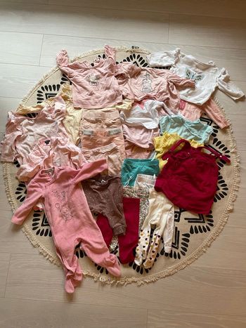 Lot 6 mois fille 25 pièces