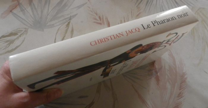 Le Pharaon noir de Christian Jacq Ed. Le Grand Livre du Mois - photo numéro 3