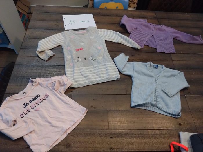 Lot de vêtements bebe filles hivers 18 mois