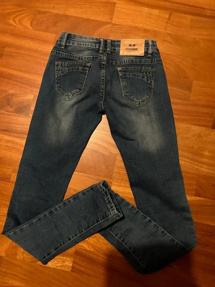 Jeans femme - photo numéro 2