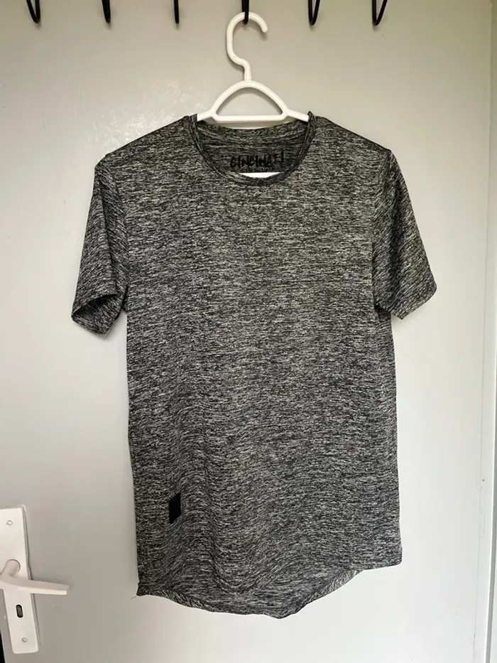Teeshirt gris et noir