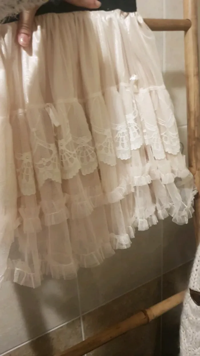 Superbe jupe fête dentelle 🥂crème 34 - photo numéro 5