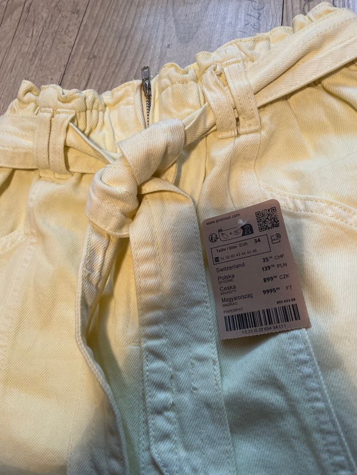 Shiort neuf promod jaune - photo numéro 2