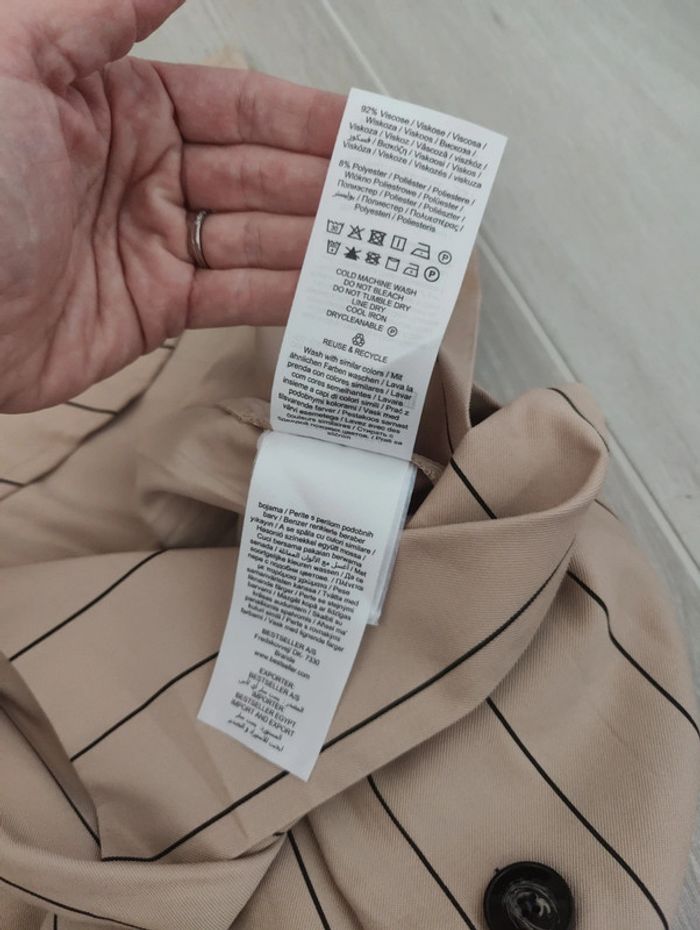 Robe beige rayée - photo numéro 7