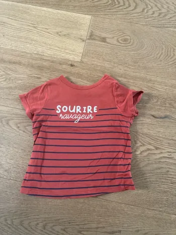 TEE shirt