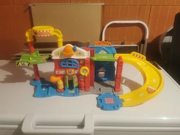 Maxi caserne de pompier tut tut bolide 