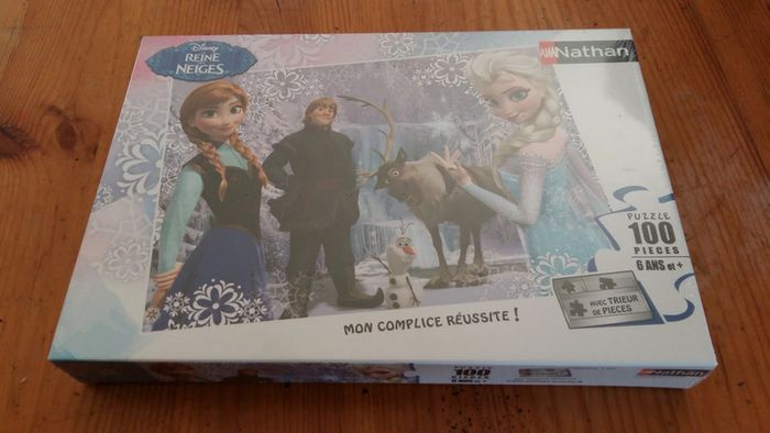 Puzzle 100 pieces reine des neiges Nathan