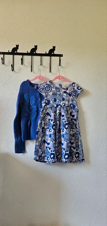 Robe manches courtes + gilet assorti, 8A, dpam