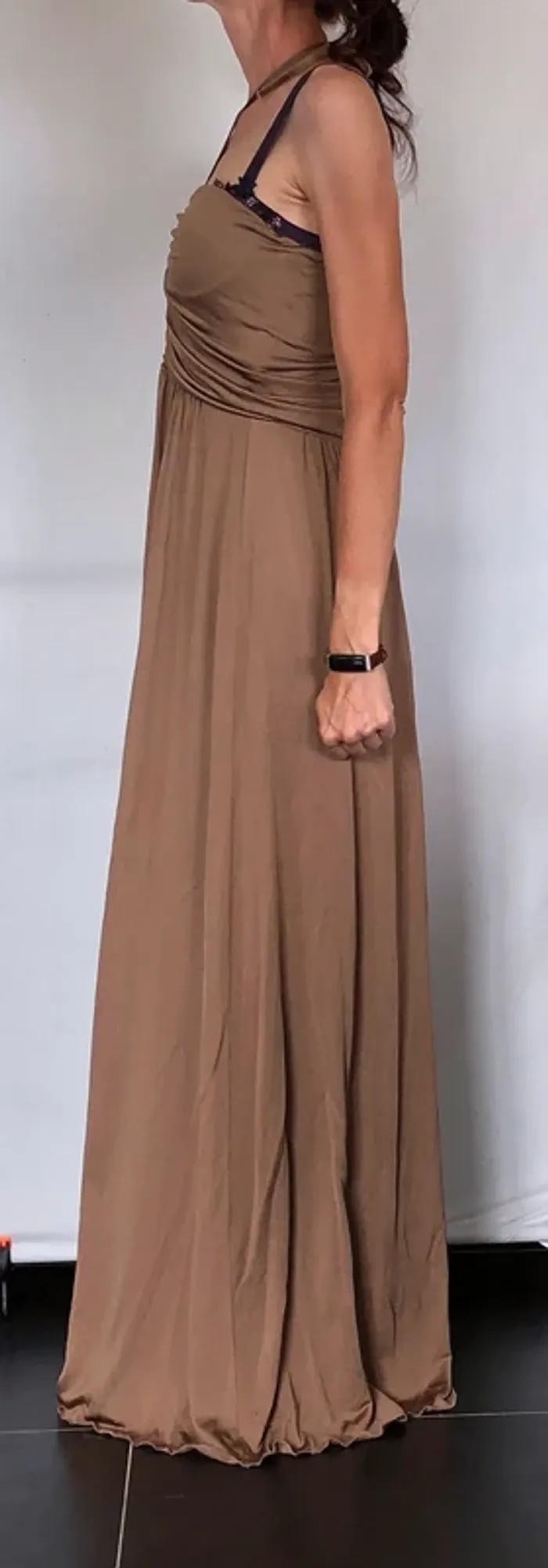 Robe bustier maxi couleur bronze taille 38 Pianoforte di Max Mara très bon état - photo numéro 5