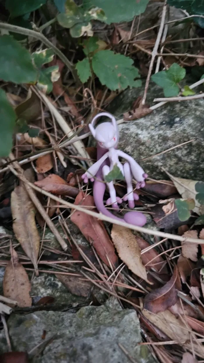 Super figurine Pokemon Nintendo tomy Mega-Mewtwo