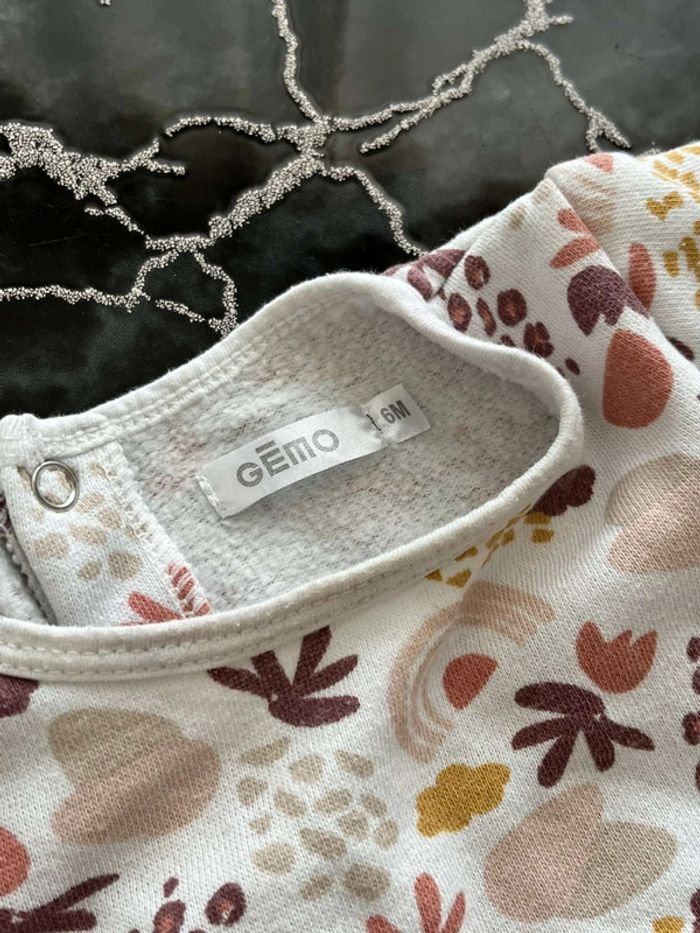 Pyjama 6 mois - photo numéro 3