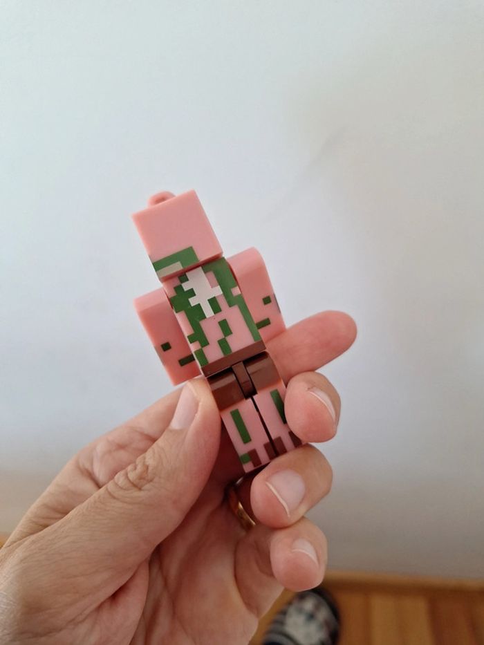 Figurine articulée porte clé minecraft zombie pigman - photo numéro 2