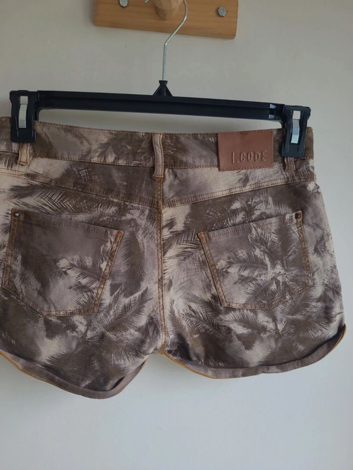 👖Mini Short taille US26👖 - photo numéro 2