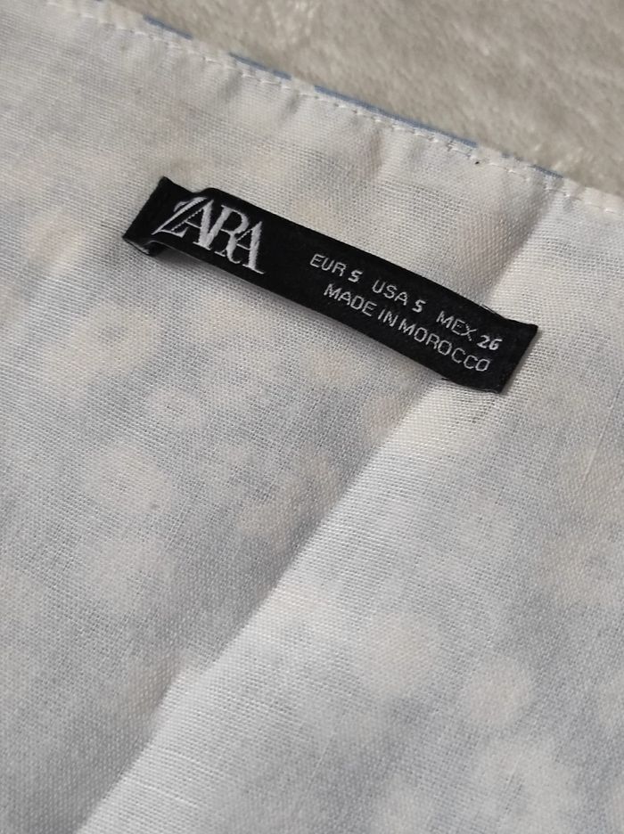 Haut court imprimée fleurie taille S - photo numéro 5