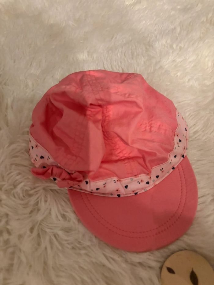 Casquette rose - photo numéro 2