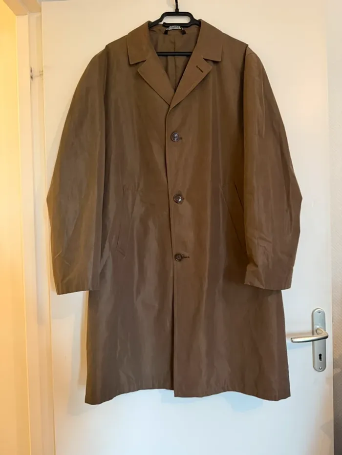 Trench vintage en très bon état marron / kaki taille L-XL  Tergal
