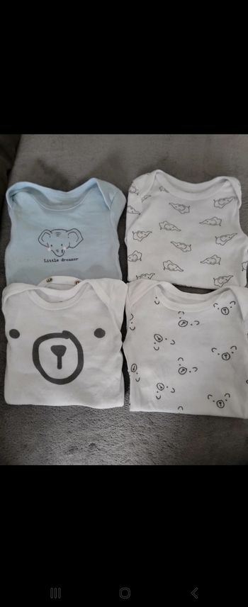 Lot de 4 bodies manches longues 3 mois