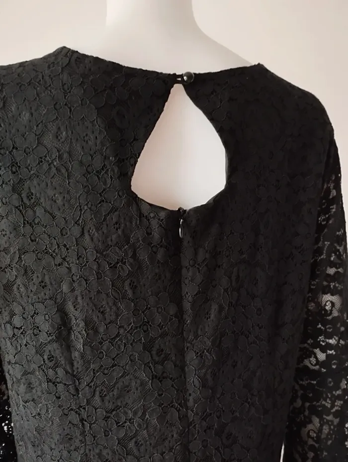 Robe Yumi taille 44 effet dentelle - photo numéro 6