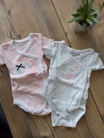 Lot de 2 bodys 3 mois