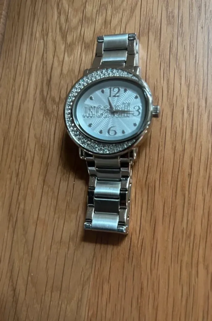 Montre argenté - photo numéro 2