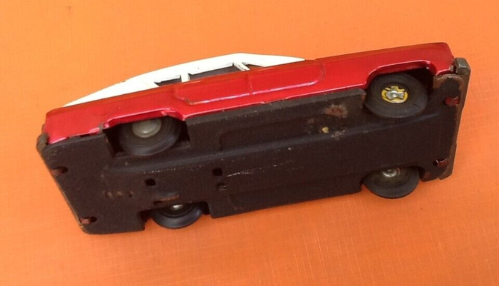 Années 1970 Jouet en tôle Voiture miniature - photo numéro 7