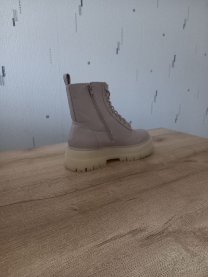 Boots " Kiabi " - photo numéro 5
