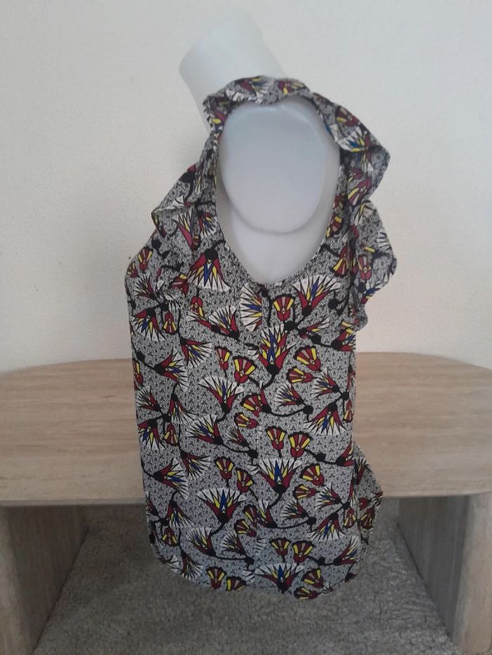 Blouse manches courtes volants💫Imprimé 💫Taille 38 - photo numéro 3