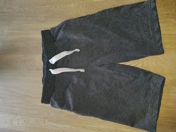 2 shorts 5/6 ans