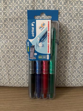Pack de 4 Stylos Effaçables Frixion "Clicker" + Etui Chevalet