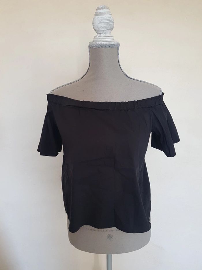 T-shirts épaules dénudées