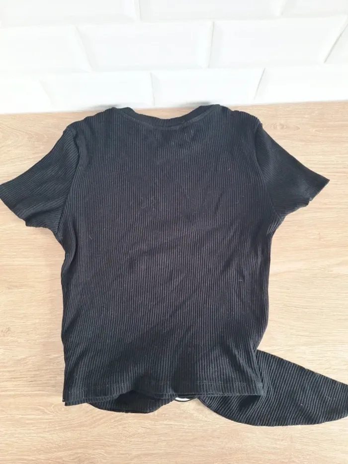 Haut noir Bershka - photo numéro 3