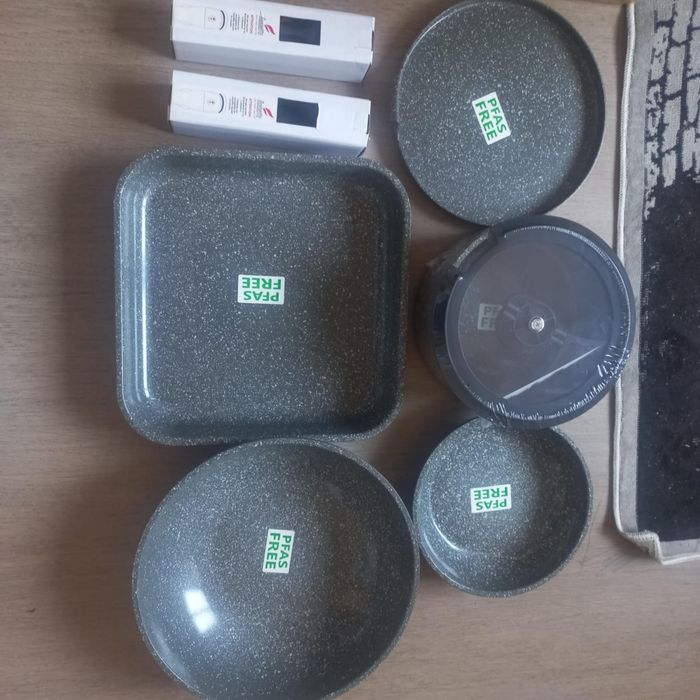 Batterie cuisine 8 pièces