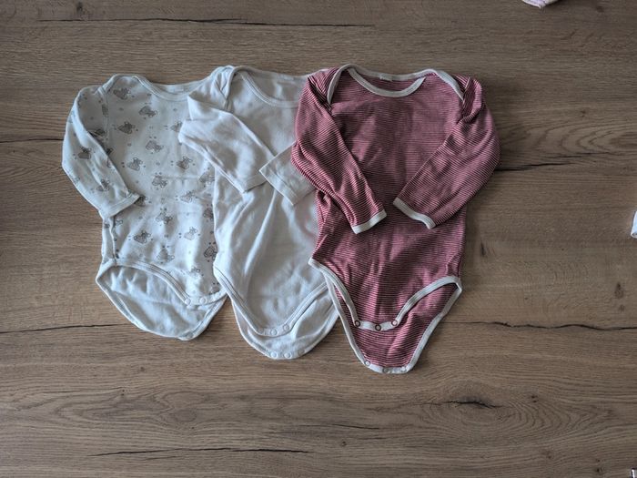 Lot 3 body manche longue Taille 3 ans