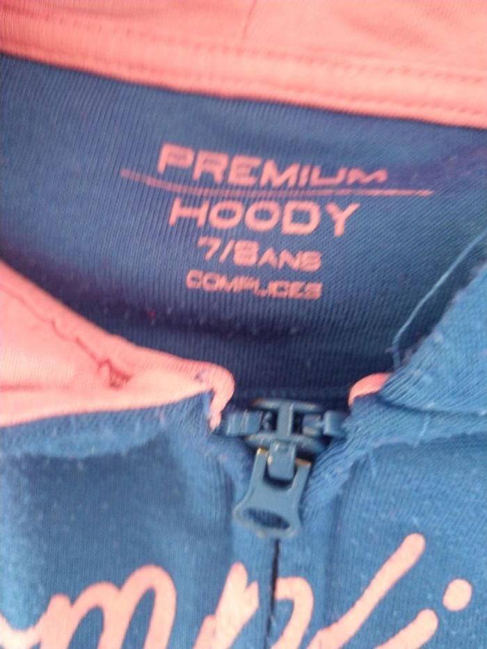 Gilet à capuche 7 ans - photo numéro 3