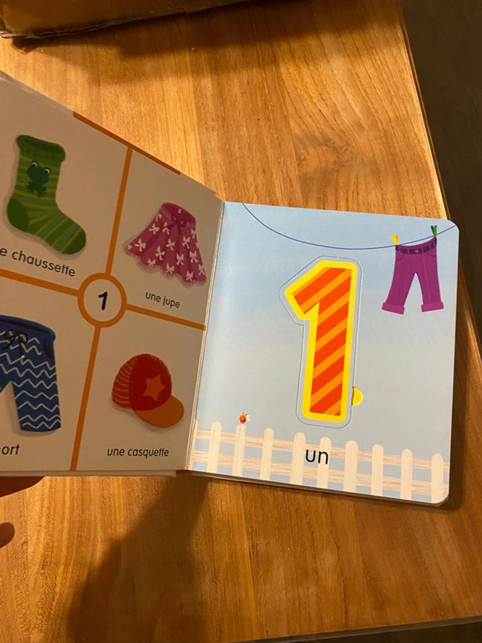Livre puzzle mon imagier surprise je joue avec les chiffres - photo numéro 3