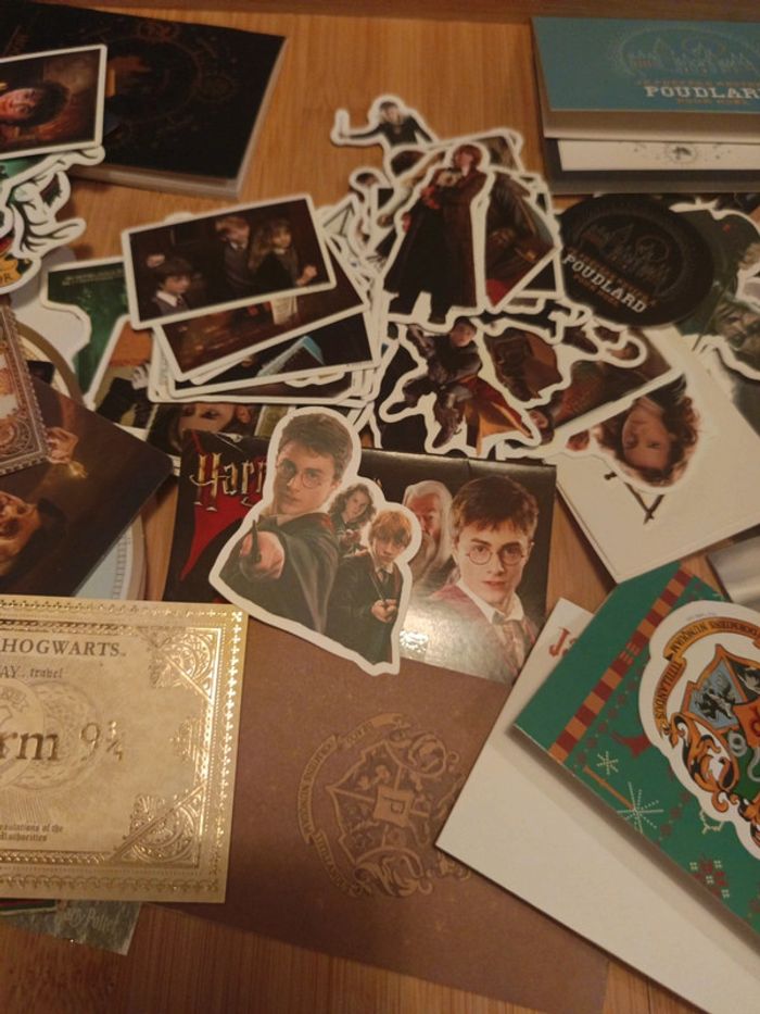 Lot divers mini cartes autocollant sur le thème d'Harry Potter - photo numéro 3