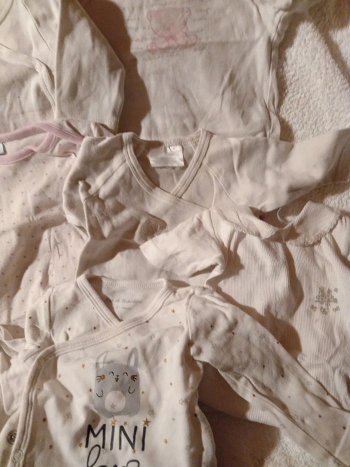 Lot de 9 bodies fille - photo numéro 7