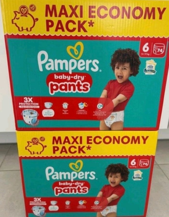 2 cartons couches culotte pampers taille 6