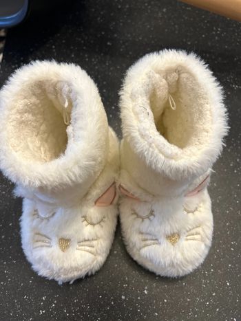 Chaussons doux 28/29