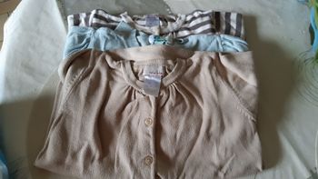 Lot gilet 4/5 ans