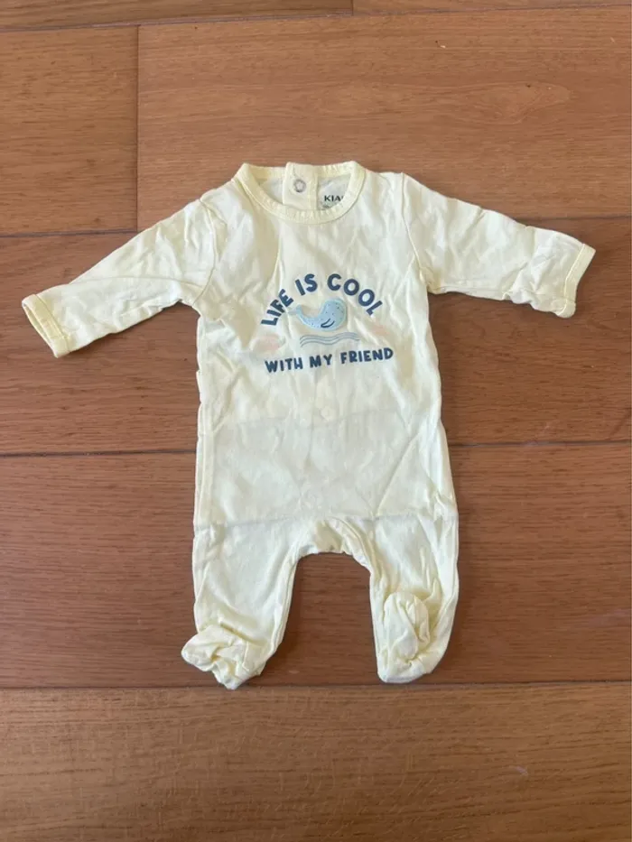 Lot 2 pyjamas bébé 1 mois Kiabi – été – Très bon état – mignon et pratique ! - photo numéro 4