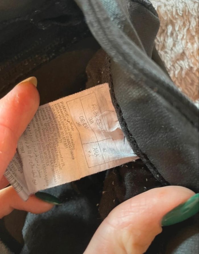 jean similicuir cuir noir PIMKIE - taille M, rock & tendance (léger défaut) - photo numéro 5