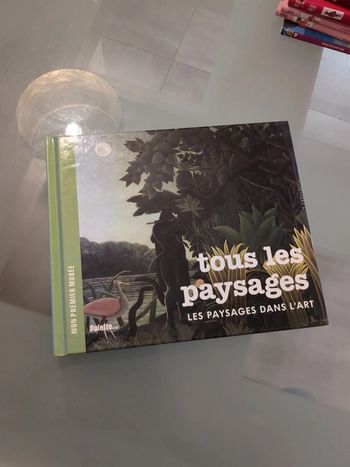 Livre avec oeuvres d'art